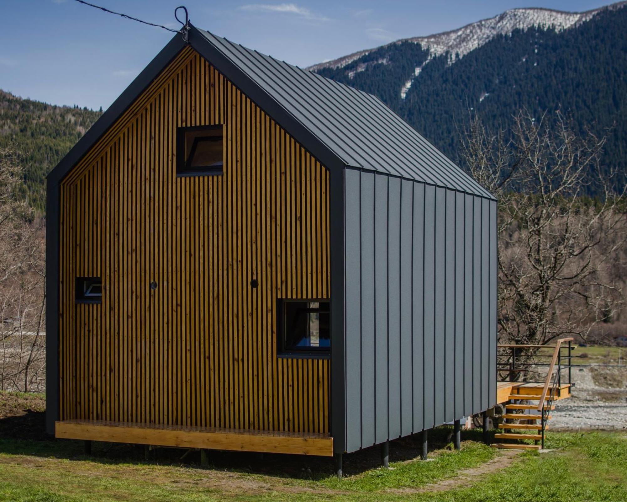 Sharden House * Mestia